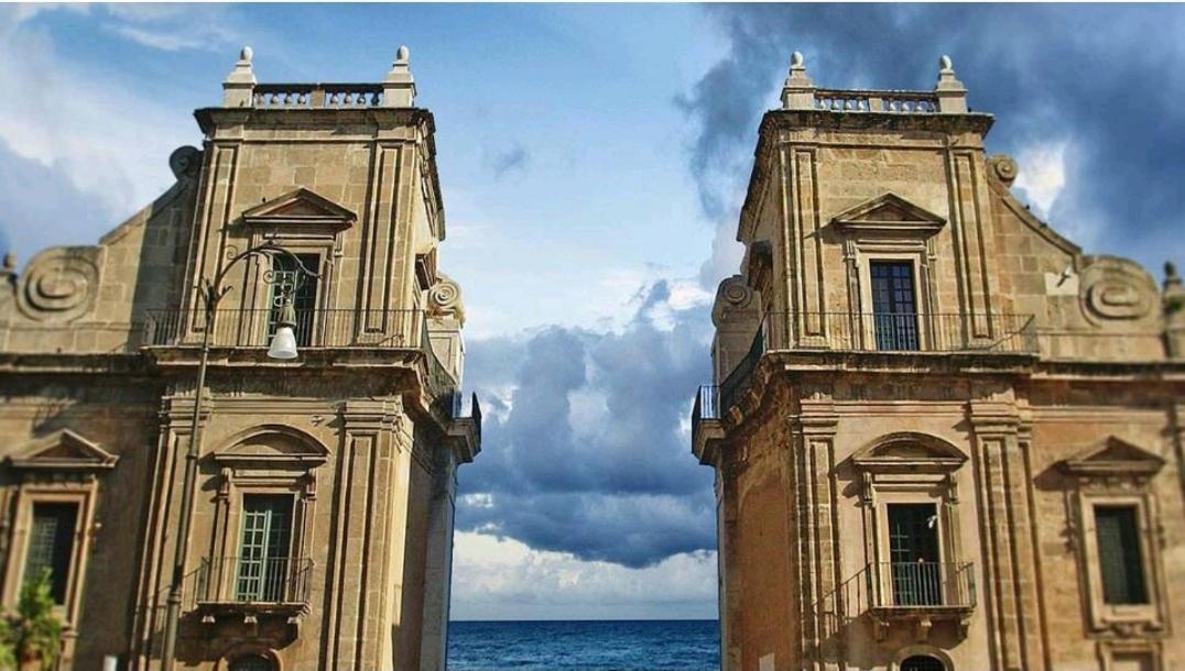 Casa Qanat, Relax In Centro Apartment Palermo Exterior photo